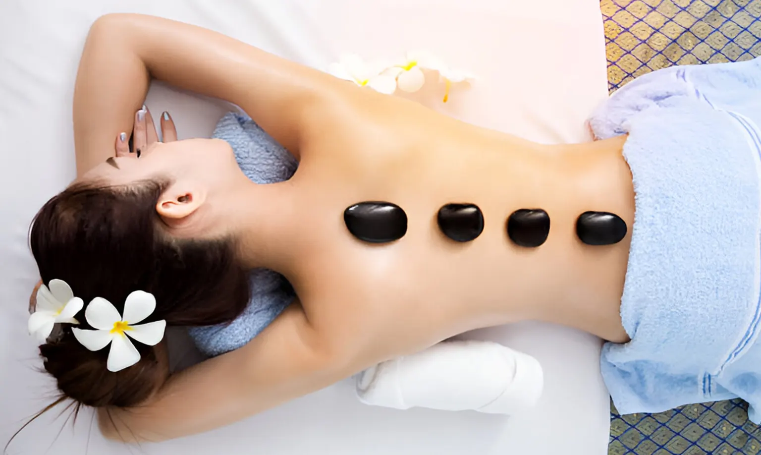 Best Hot Stone Massage in Melbourne CBD
