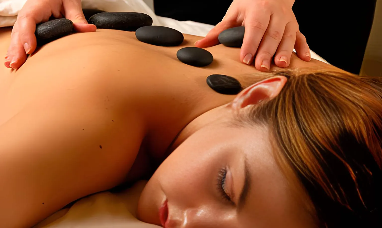 Deep Relaxation Hot Stone Massage Melbourne
