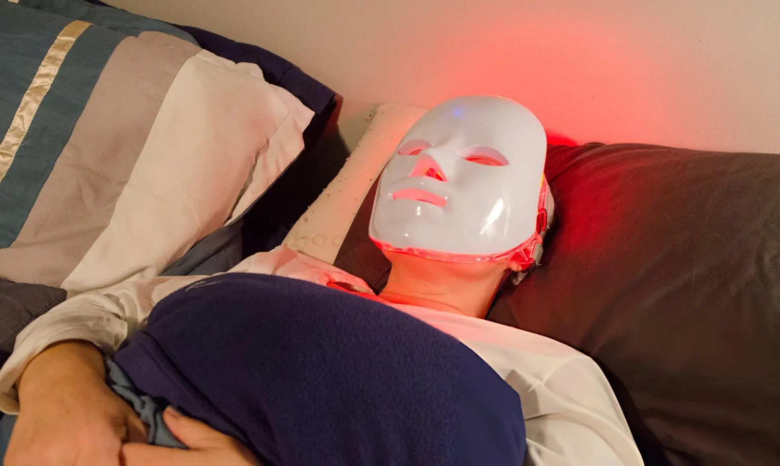 LED Light Therapy Facial for Healthy and Radiant Skin