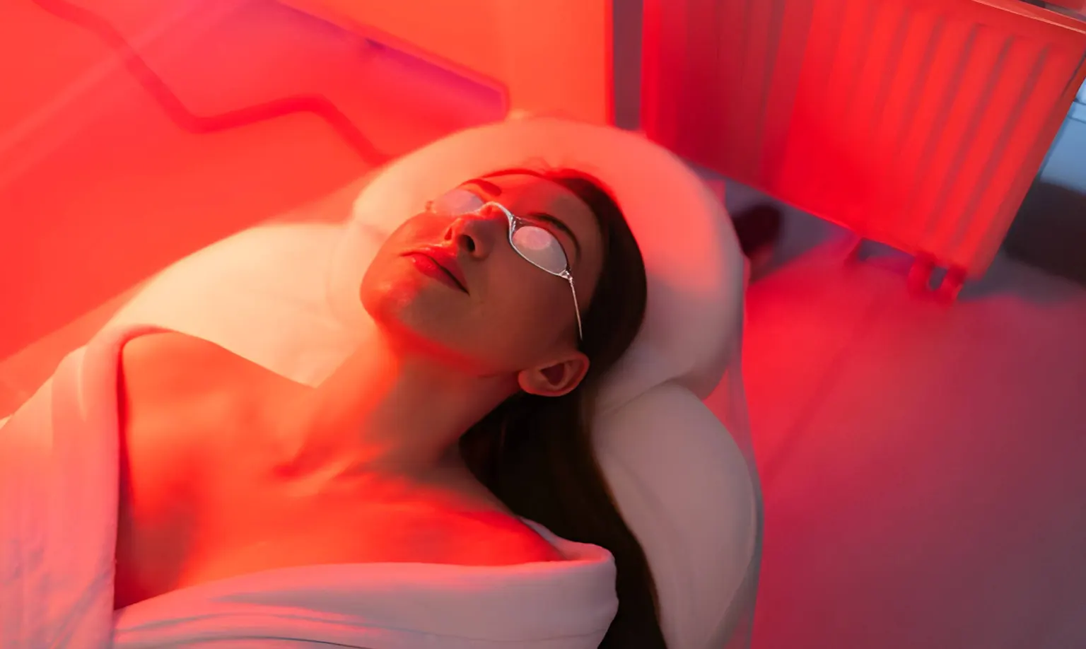 Relaxing LED facial treatment experience Relaxing LED facial treatment experience