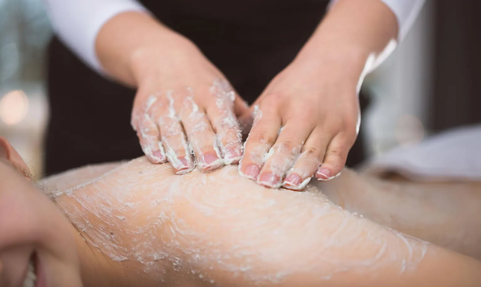 Discover Relaxing body wrap treatment Melbourne