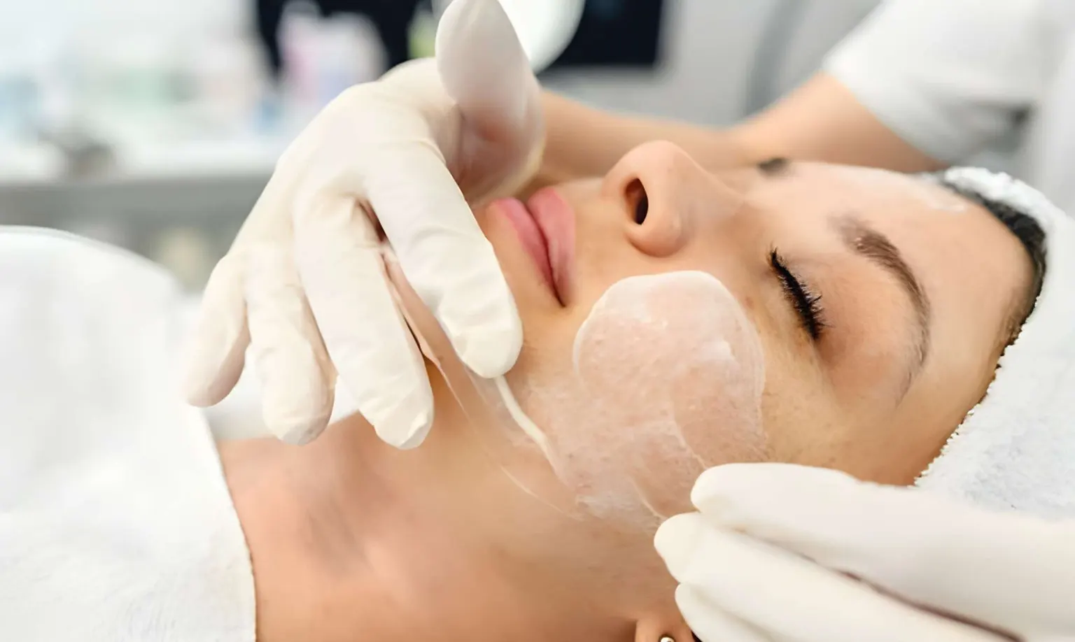Top Rated Facial Treatment Service in Melbourne