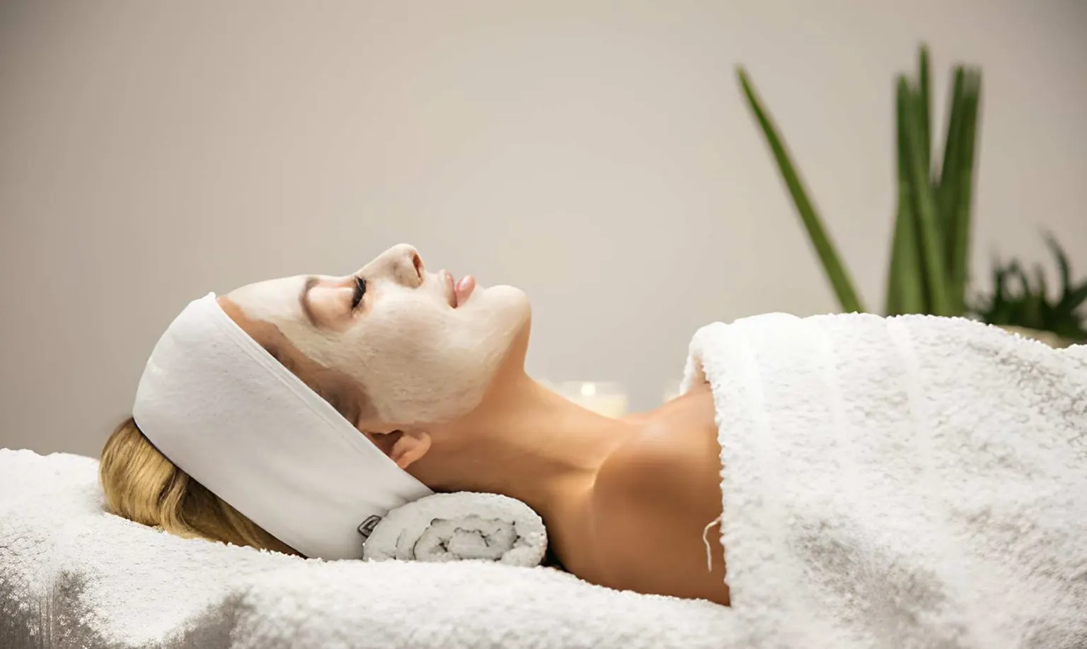 Deep cleansing facial treatment Melbourne Deep Cleansing Facial Treatment Melbourne