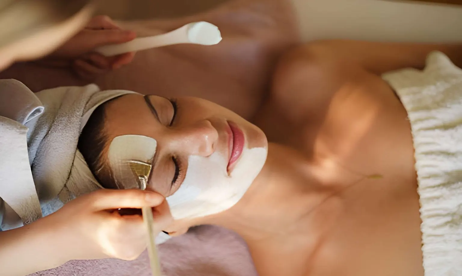 Express facial treatment near Melbourne CBD