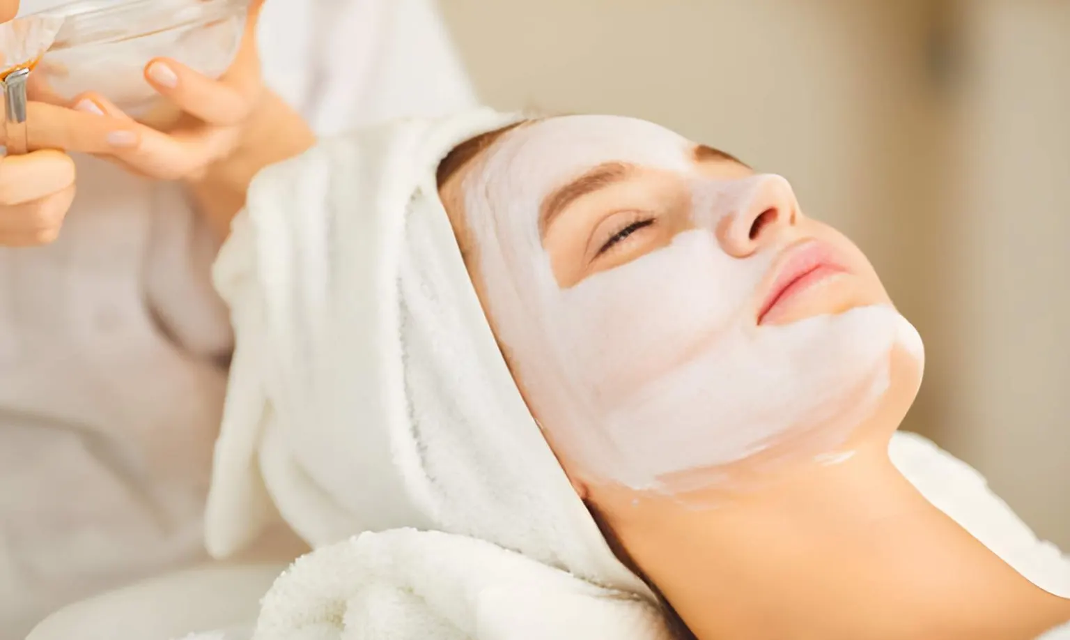 Hydrating facial treatment Melbourne city Hydrating Facial Treatment Melbourne City