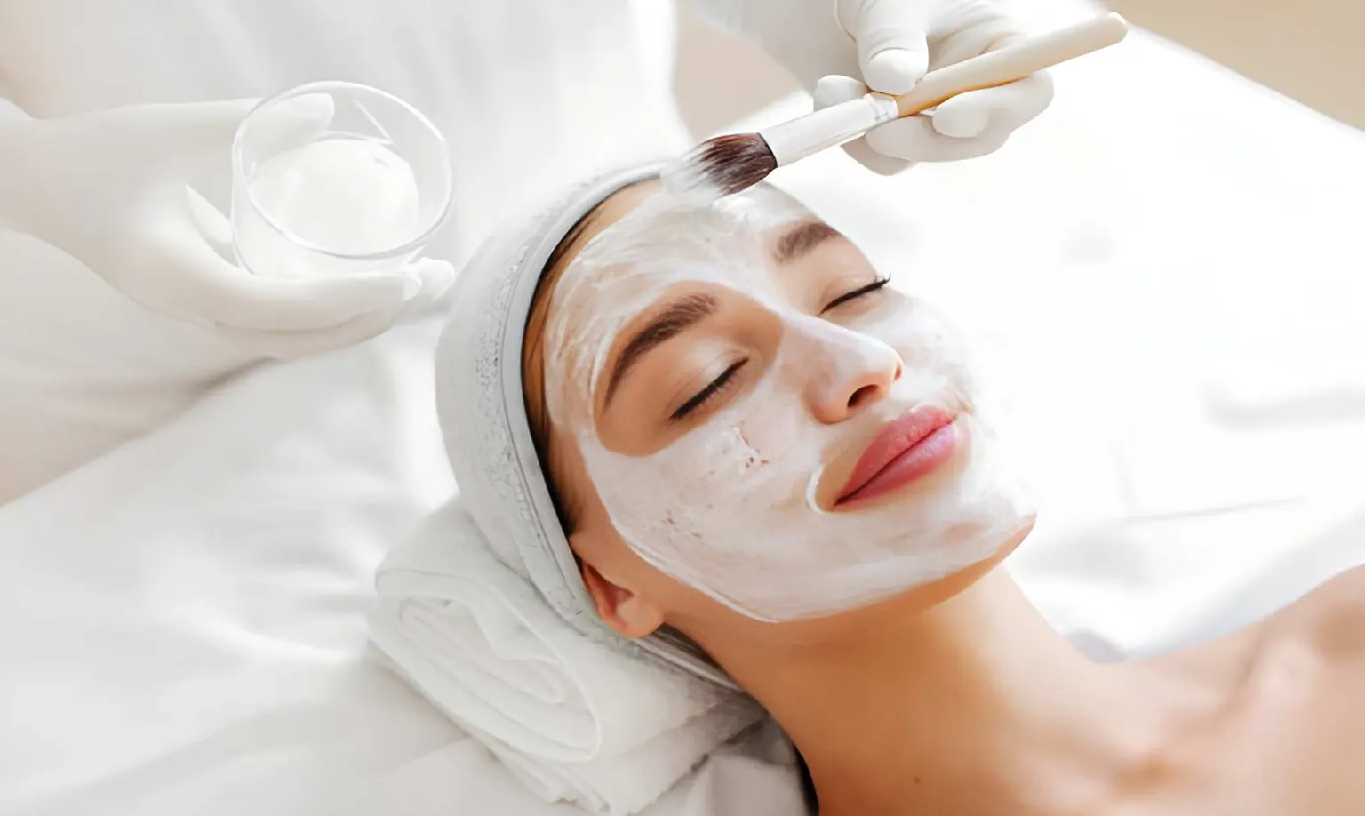 Experience Luxury Glowing Facial Treatment Melbourne Spa